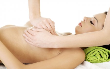 Делаем грудь упругой при помощи массажа