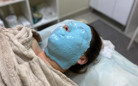 Голубая глина. Маски для лица