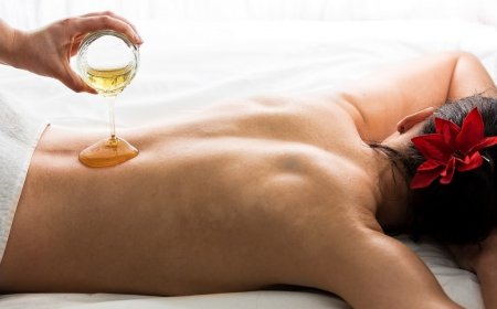 Антицеллюлитный медовый массаж в Ейске: балуем кожу сладостями