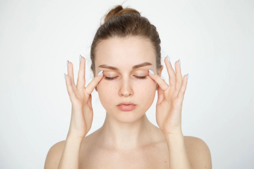 Эффективный массаж глаз от усталости и морщин