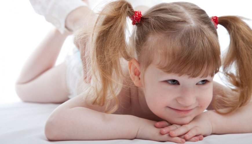 Какими благотворными особенностями обладает детский массаж