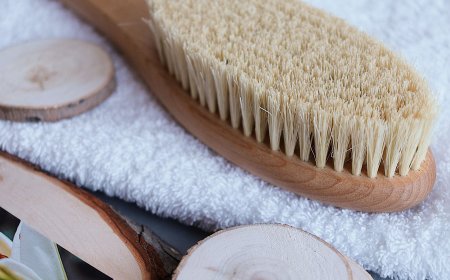 Массажная щетка от целлюлита – быстрое решение сложной проблемы