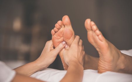 Массаж стопы с применением рефлексологии