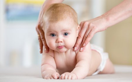 Колики и боли в животе у младенцев