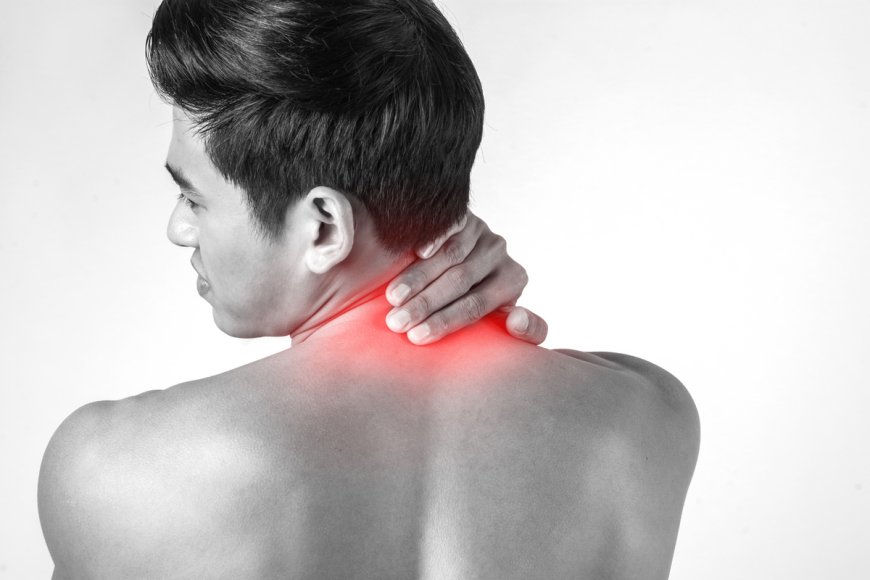 Раздражающая боль в шее.Как изменить осанку
