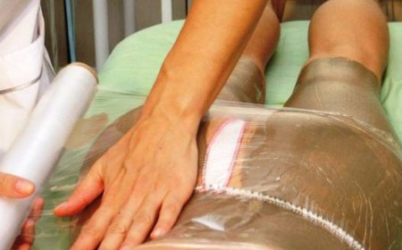 Салонная процедура на дому: обертывание пищевой пленкой