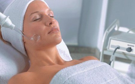 Дарсонвализация: эффектный и безболезненный способ устранения морщин